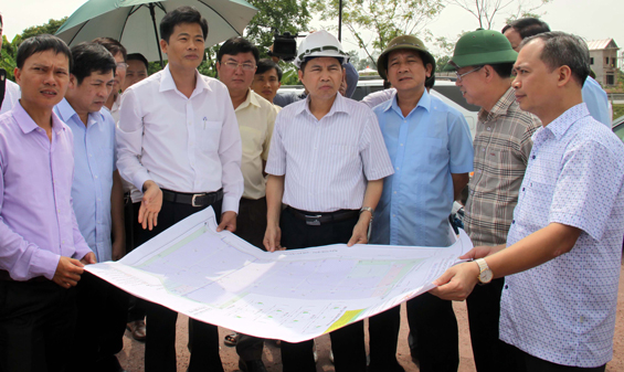 Giải quyết ngay những tồn tại về mặt bằng tại các khu công nghiệp 